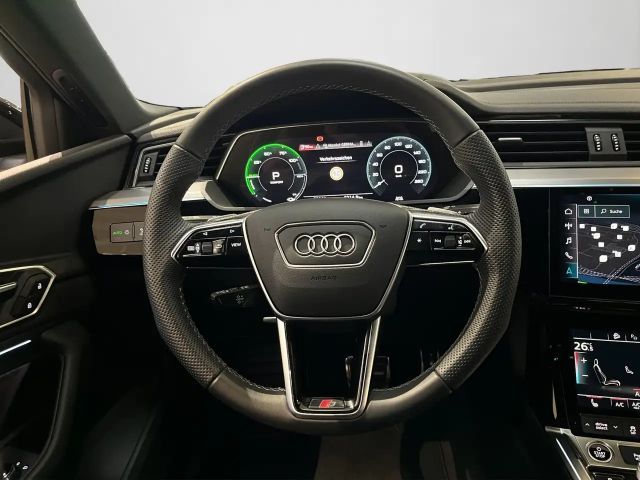 Audi Q8 e-tron 55 Quattro S-Line