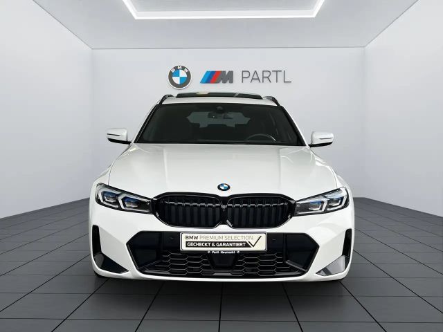 BMW 320 320d M-Sport Touring