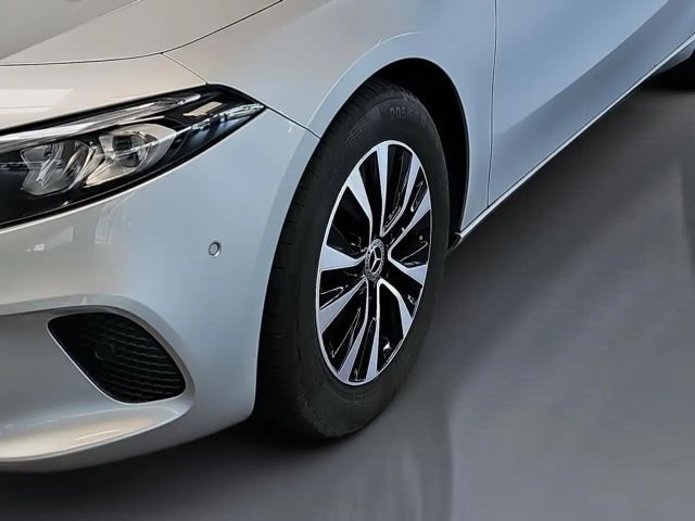 Mercedes-Benz A 200 Style