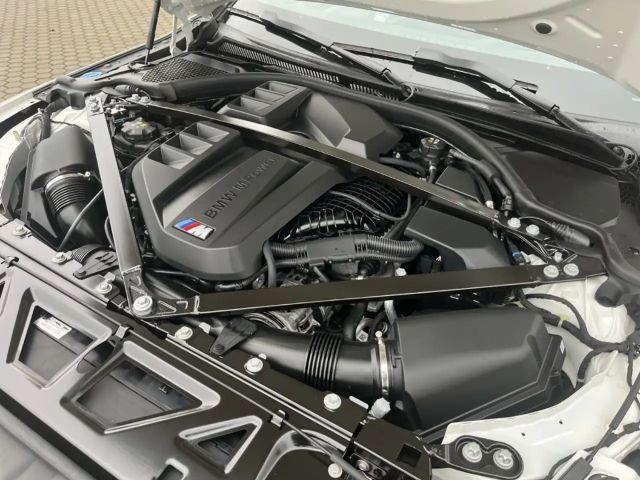 BMW M4 Cabrio Competition xDrive