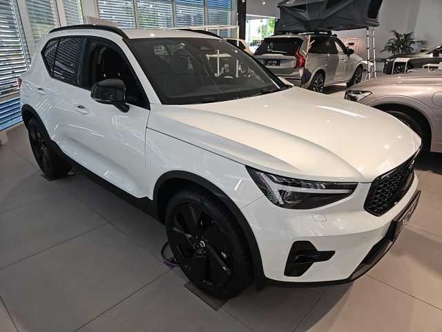 Volvo XC40 Plus