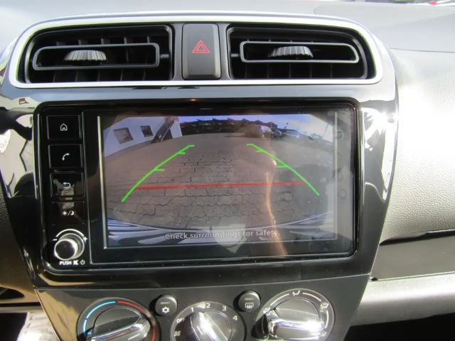 Mitsubishi Space Star Star