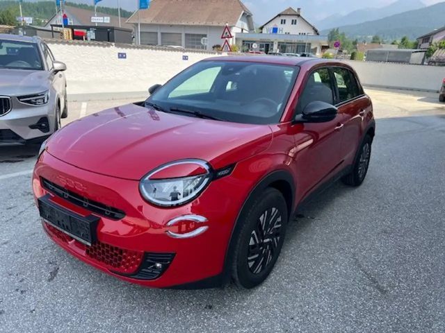 Fiat 600e Elektro (RED) 54 kWh *Tempomat*Klima*18.500km*