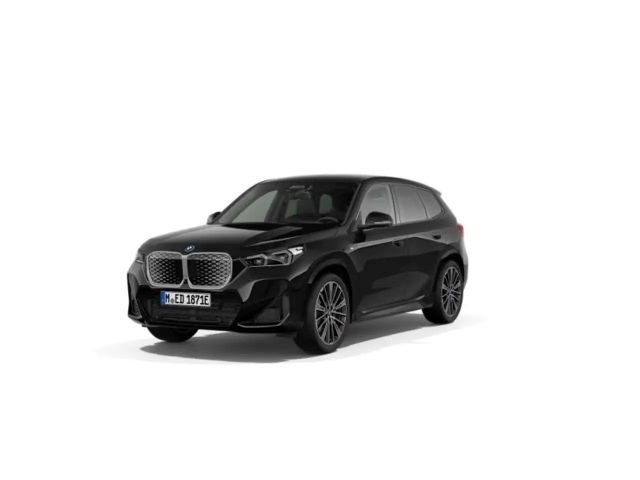 BMW iX1 Drive pro M-Sport xDrive30