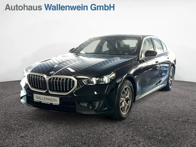 BMW 520 520d Sedan