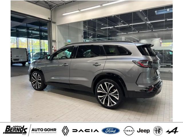 Renault Espace E-Tech Hybrid Iconic