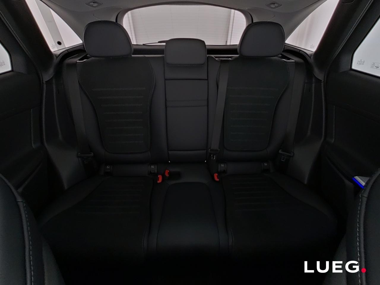 Mercedes-Benz GLC 300 4MATIC AMG Line