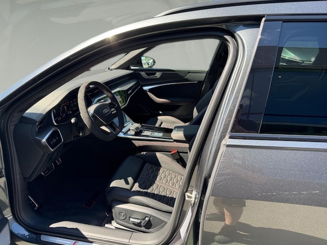 Audi A6 e-tron Avant Performance Quattro