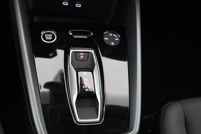 Audi A3 30 TFSI S-Tronic Sportback