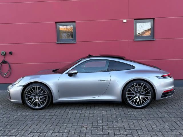 Porsche 911 Carrera Coupé