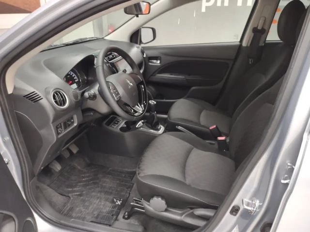 Mitsubishi Space Star Invite Star