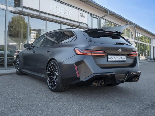 BMW M5 Touring xDrive