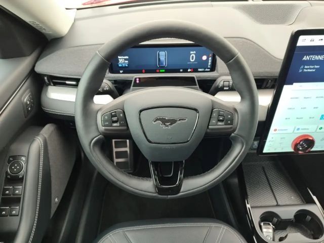 Ford Mustang Mach-E Navi PANO RFK MEMO ACC LED SHZ LRH FSH K-LEDER PDC