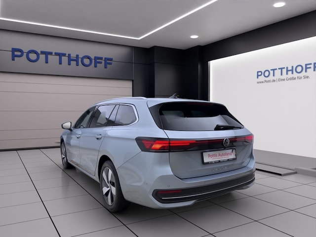Volkswagen Passat 1.5 eTSI Business DSG Variant
