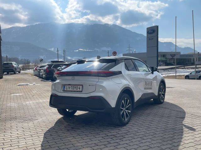 Toyota C-HR Active Hybride Plug-in