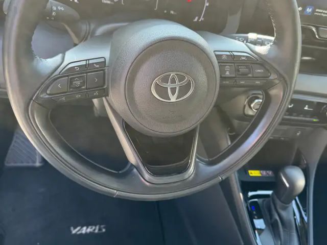 Toyota Yaris Hybride Team D