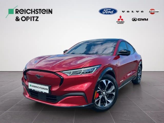 Ford Mustang Mach-E 75 kWh AWD