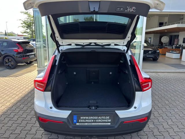 Volvo XC40 R-Design Recharge T5