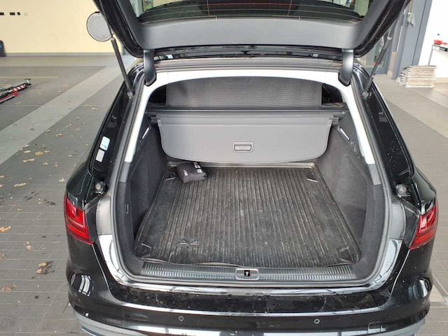 Audi A4 40 TDI Avant S-Tronic