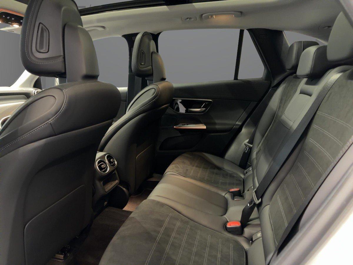 Mercedes-Benz GLC 300 4MATIC AMG Line GLC 300 d