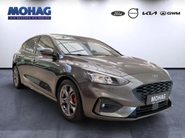 Ford Focus ST Line