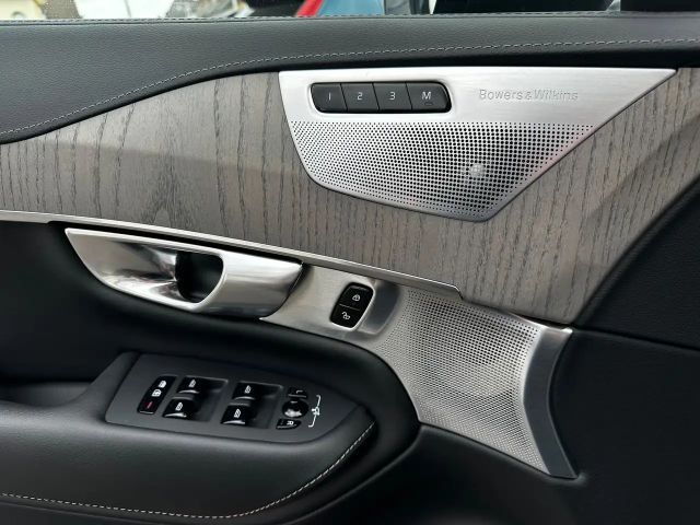 Volvo XC90 AWD Dark T8 Ultra