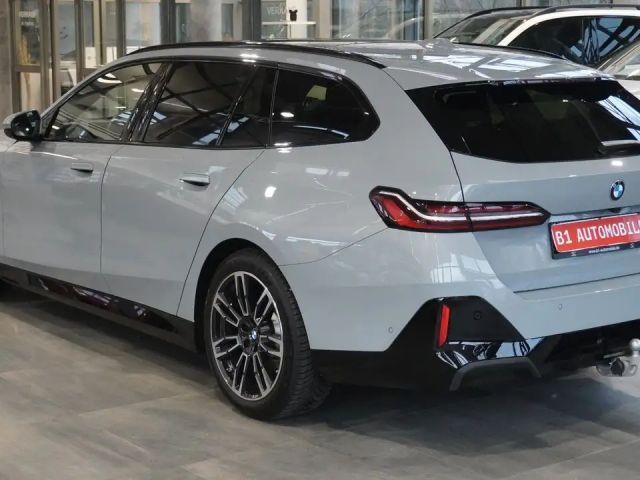 BMW 520 520d M-Sport Touring