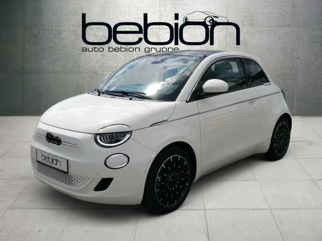 Fiat 500e La Prima