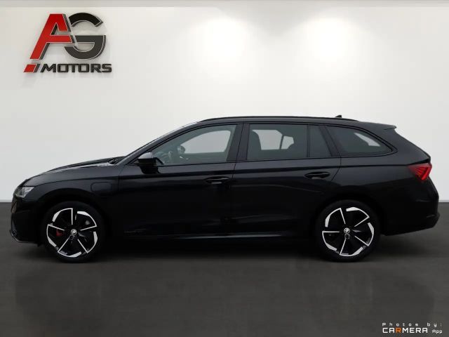 Skoda Octavia Combi RS iV