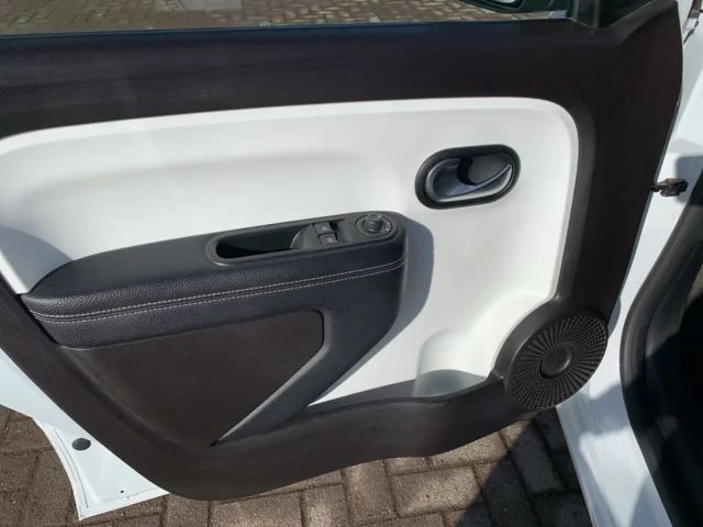 Renault Twingo E-Tech Techno