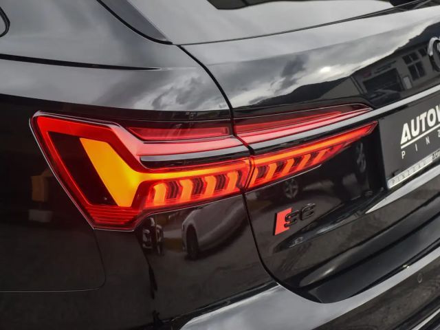 Audi S6 Avant Quattro