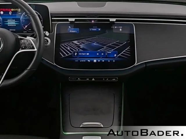 Mercedes-Benz E 220 AVANTGARDE E 220 d Estate