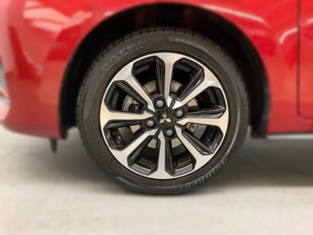 Mitsubishi Space Star Invite Star