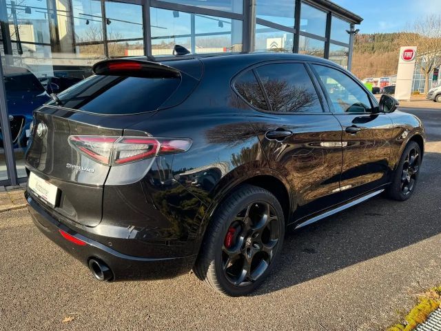 Alfa Romeo Stelvio Q4 Veloce