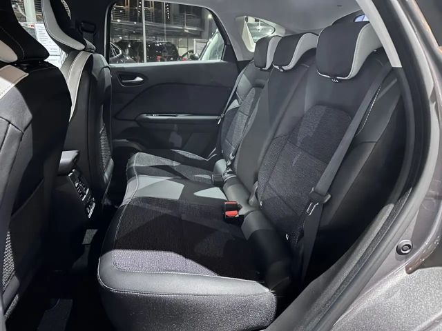 Renault Captur E-Tech Hybrid Techno