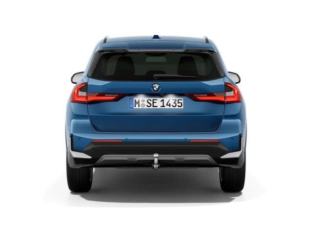 BMW X1 xDrive23i adLED HuD 360° AHK InnoPaket SH