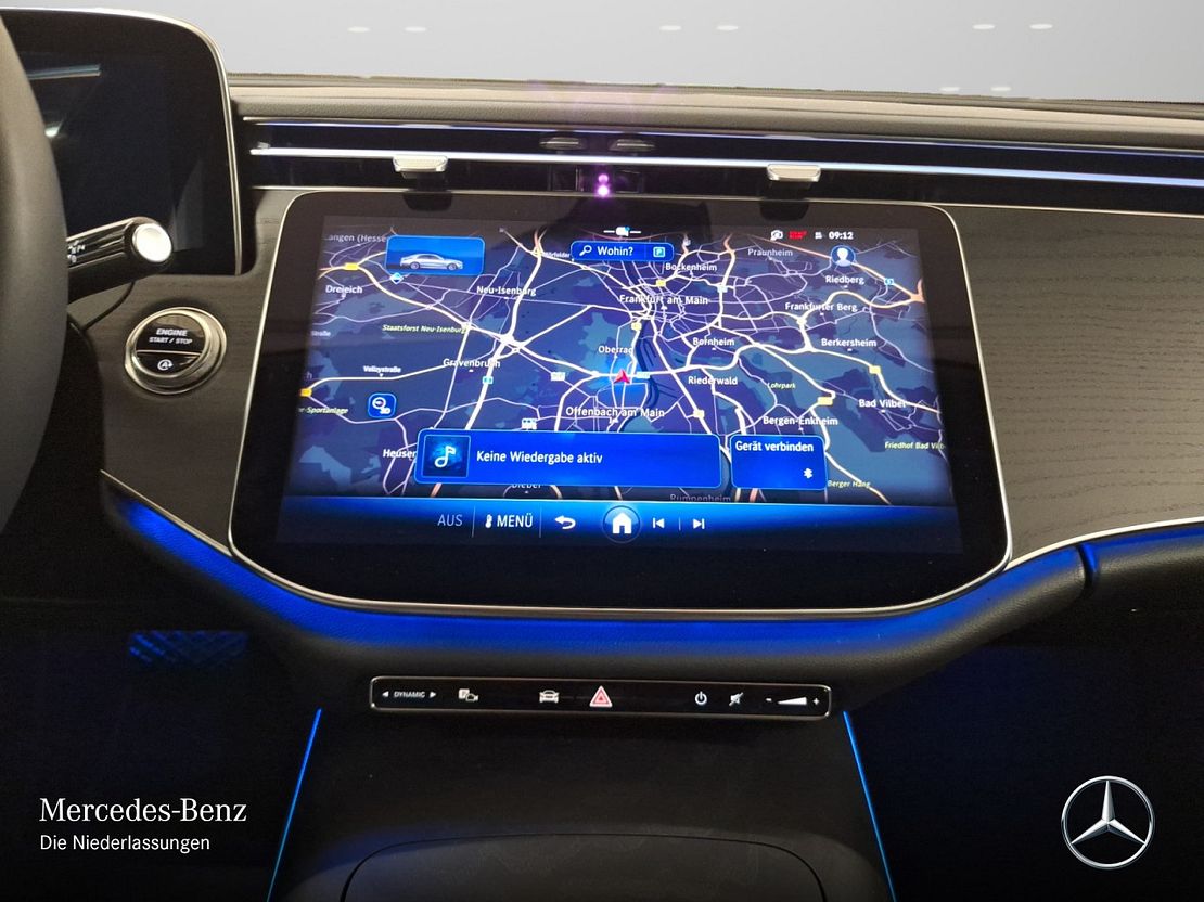 Mercedes-Benz E 200 AVANTGARDE Sedan