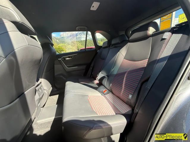 Suzuki Across E-Four Flash