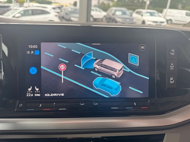 Volkswagen Multivan 2.0 TSI DSG Lang T7