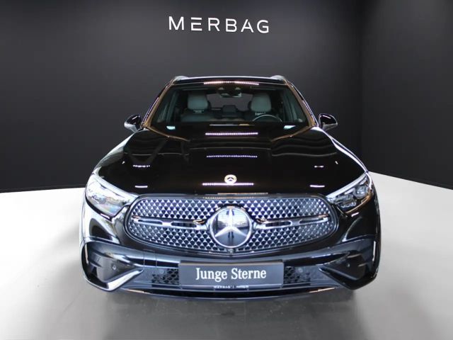 Mercedes-Benz GLC 300 4MATIC AMG Line