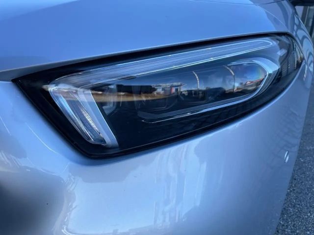 Mercedes-Benz A 35 AMG 4MATIC AMG Line