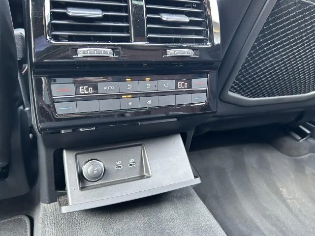 Volkswagen Touareg 3.0 V6 TDI R-Line