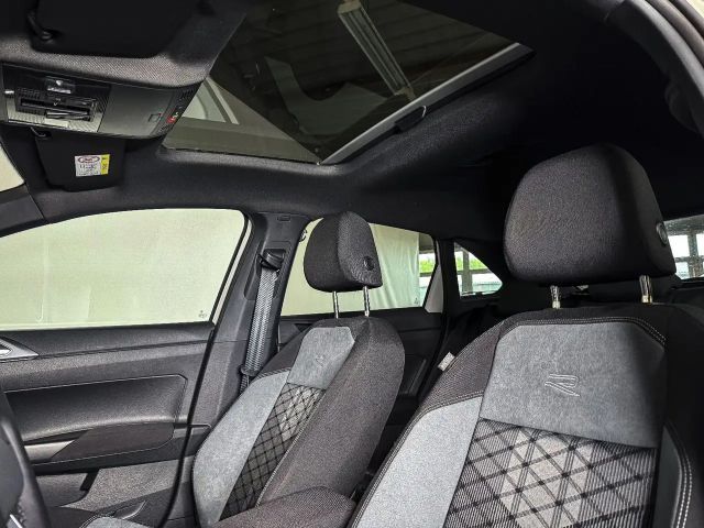 Volkswagen Taigo R-Line Style