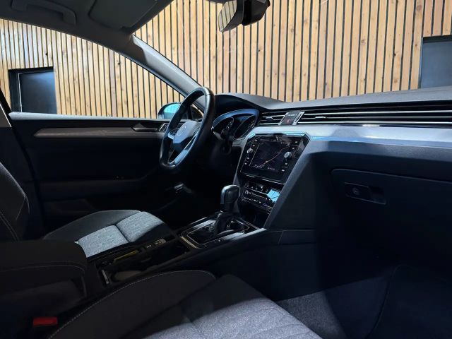 Volkswagen Passat DSG Variant