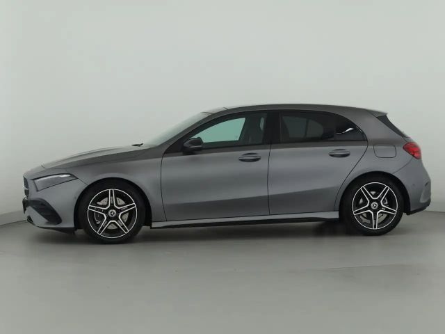 Mercedes-Benz A 220 A 220 d AMG Line