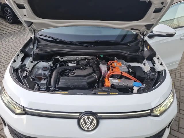 Volkswagen Tayron Life eHybrid