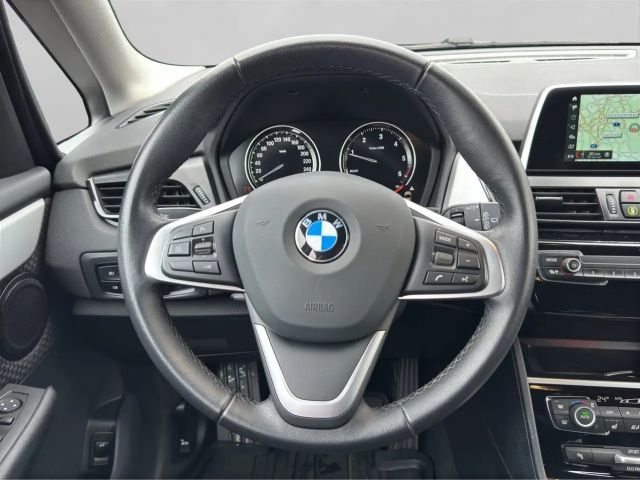 BMW 218 218d Active Tourer Advantage pakket