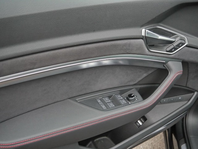 Audi Q8 e-tron 55 Quattro S-Line Sportback