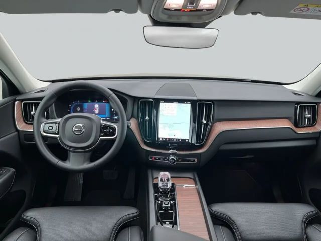 Volvo XC60 Dark Plus