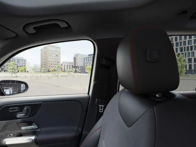 Mercedes-Benz EQB 350 4MATIC AMG Line